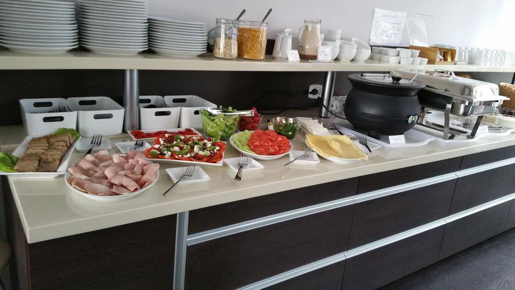 Pensjonat Bajkowy Busko-Zdrój Esterno foto
